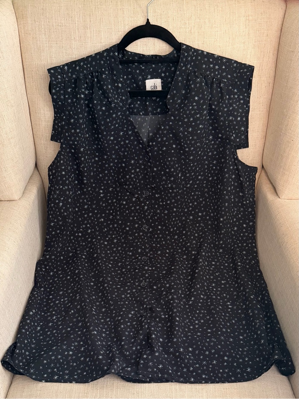 CAbi Black Star-Print Sleeveless Button Front Blouse